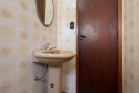 Casa à venda com 160m², 2 quartos e 1 vaga Casa à venda com 160m², 2 quartos e 1 vagaLavabo