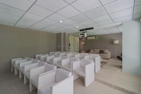 Apartamento à venda com 70m², 2 quartos e 1 vagaÁrea comum