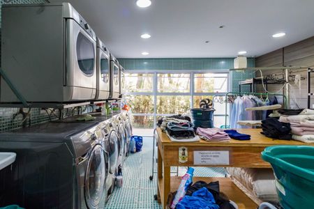 Apartamento à venda com 70m², 2 quartos e 1 vagaÁrea comum