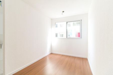 Sala de apartamento para alugar com 2 quartos, 43m² em Fazenda Caguaçu, São Paulo