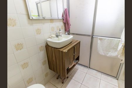 Casa à venda com 160m², 2 quartos e 1 vaga Casa à venda com 160m², 2 quartos e 1 vagaBanheiro