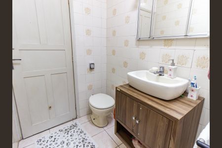 Casa à venda com 160m², 2 quartos e 1 vaga Casa à venda com 160m², 2 quartos e 1 vagaBanheiro