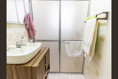 Casa à venda com 160m², 2 quartos e 1 vaga Casa à venda com 160m², 2 quartos e 1 vagaBanheiro