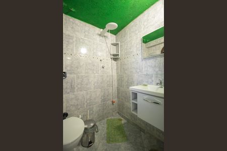Casa para alugar com 260m², 2 quartos e 2 vagas Casa para alugar com 260m², 2 quartos e 2 vagasBanheiro