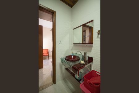 Casa para alugar com 260m², 2 quartos e 2 vagas Casa para alugar com 260m², 2 quartos e 2 vagasBanheiro da Suíte 2