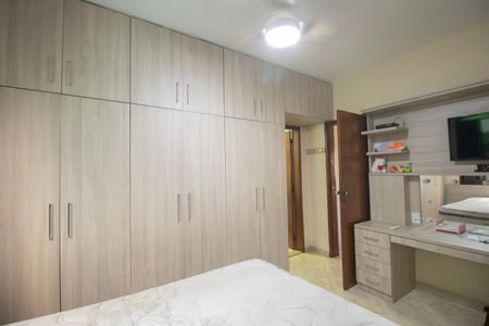 Casa para alugar com 260m², 2 quartos e 2 vagas Casa para alugar com 260m², 2 quartos e 2 vagasSuíte 2