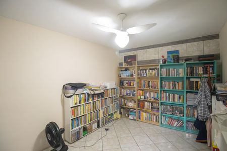 Casa para alugar com 60m², 2 quartos e 1 vaga Casa para alugar com 60m², 2 quartos e 1 vagaQuarto 1