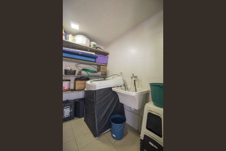 Casa para alugar com 60m², 2 quartos e 1 vaga Casa para alugar com 60m², 2 quartos e 1 vagaÁrea de Serviço