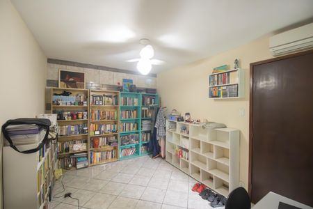 Casa para alugar com 60m², 2 quartos e 1 vaga Casa para alugar com 60m², 2 quartos e 1 vagaQuarto 1