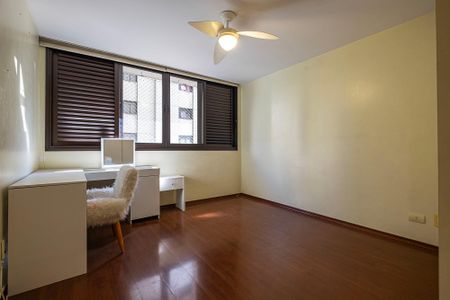 Apartamento à venda com 164m², 3 quartos e 2 vagasQuarto 3