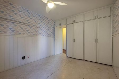 Apartamento à venda com 164m², 3 quartos e 2 vagasQuarto 2