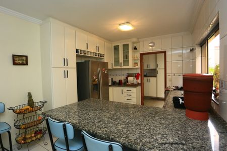 Casa à venda com 210m², 3 quartos e 5 vagasCozinha