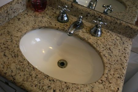 Casa à venda com 210m², 3 quartos e 5 vagasBanheiro da Suíte 1