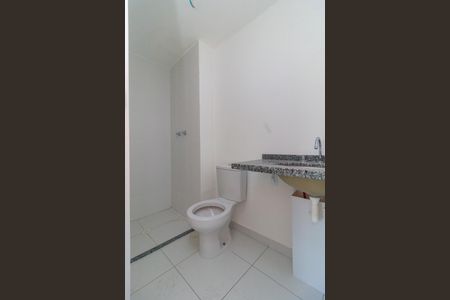 Apartamento à venda com 79m², 2 quartos e 1 vagaSuíte - Banheiro