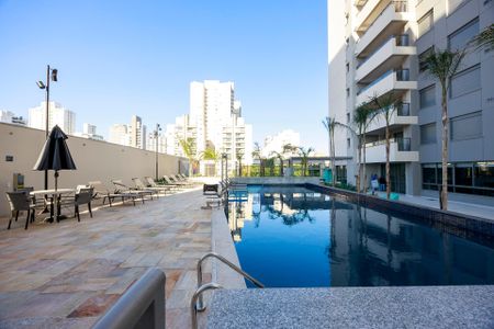 Apartamento à venda com 79m², 2 quartos e 1 vagaÁrea comum