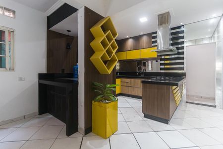 Casa para alugar com 180m², 3 quartos e 2 vagas Casa para alugar com 180m², 3 quartos e 2 vagasCozinha