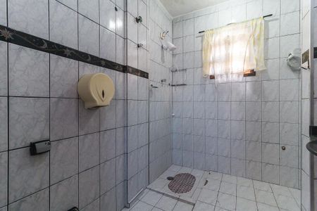 Casa para alugar com 180m², 3 quartos e 2 vagas Casa para alugar com 180m², 3 quartos e 2 vagasBanheiro 1