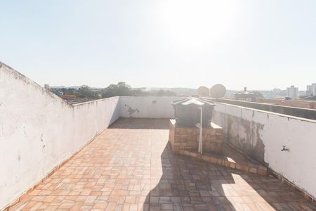 Casa para alugar com 180m², 3 quartos e 2 vagas Casa para alugar com 180m², 3 quartos e 2 vagasÁrea comum