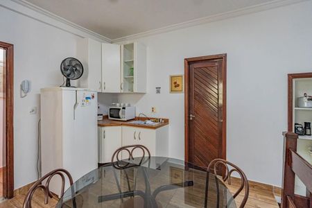 Apartamento à venda com 350m², 5 quartos e 3 vagasCozinha da kitnet 1