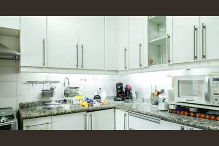 Apartamento à venda com 170m², 3 quartos e 3 vagasFoto 03