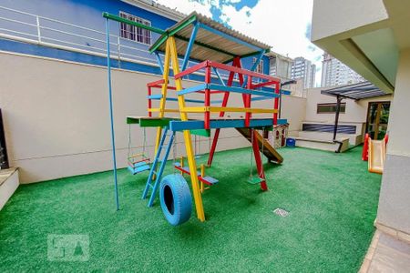 Apartamento à venda com 68m², 2 quartos e 1 vagaÁrea comum