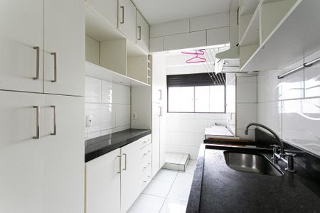 Apartamento à venda com 68m², 2 quartos e 1 vaga Apartamento à venda com 68m², 2 quartos e 1 vagaCozinha