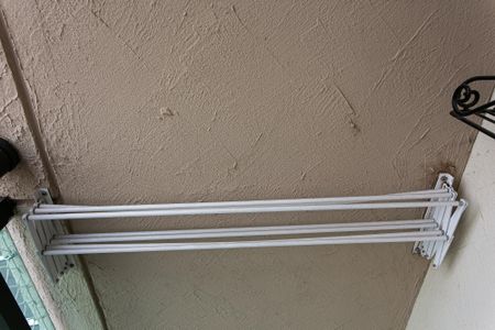 Apartamento à venda com 68m², 2 quartos e 1 vaga Apartamento à venda com 68m², 2 quartos e 1 vagaVaranda