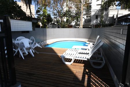 Apartamento à venda com 50m², 1 quarto e 1 vagaÁrea comum - Piscina
