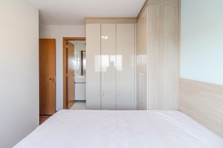 Apartamento à venda com 62m², 2 quartos e 2 vagasSuíte