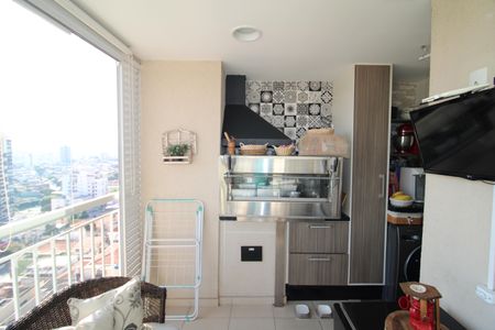 Apartamento para alugar com 74m², 3 quartos e 1 vagaVaranda