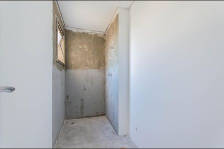 Apartamento à venda com 181m², 3 quartos e 2 vagasBanheiro da Suíte 2
