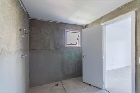 Apartamento à venda com 181m², 3 quartos e 2 vagasBanheiro da Suíte 3