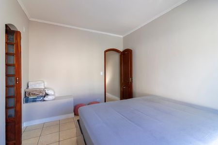 Casa à venda com 200m², 2 quartos e 2 vagas Casa à venda com 200m², 2 quartos e 2 vagasSuíte 1