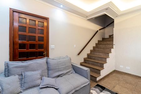 Casa à venda com 200m², 2 quartos e 2 vagas Casa à venda com 200m², 2 quartos e 2 vagasSala