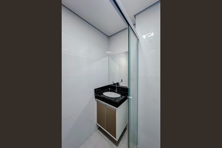 Apartamento para alugar com 60m², 2 quartos e sem vagaBanheiro