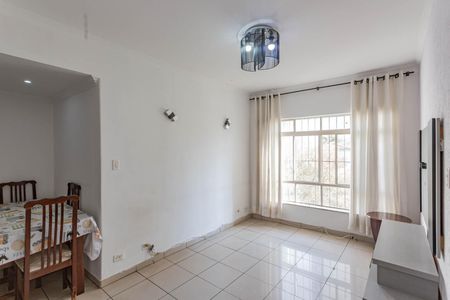 Apartamento para alugar com 65m², 2 quartos e sem vagaSala