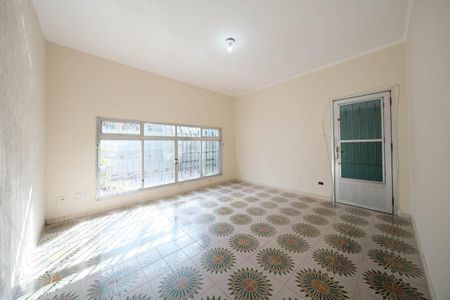 Casa à venda com 250m², 2 quartos e 2 vagasSala