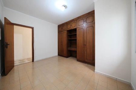 Casa à venda com 250m², 2 quartos e 2 vagasQuarto 1