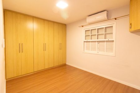 Casa de condomínio à venda com 100m², 2 quartos e 2 vagasQuarto 1