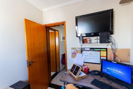 Apartamento à venda com 128m², 3 quartos e 4 vagasQuarto 2