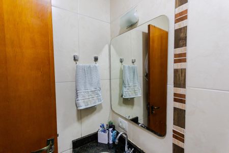 Apartamento à venda com 128m², 3 quartos e 4 vagasBanheiro 2