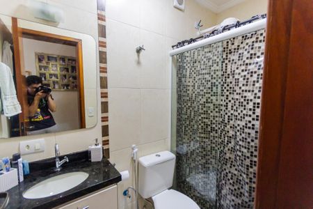 Apartamento à venda com 128m², 3 quartos e 4 vagasBanheiro 2