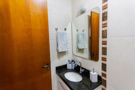 Apartamento à venda com 128m², 3 quartos e 4 vagasBanheiro 2