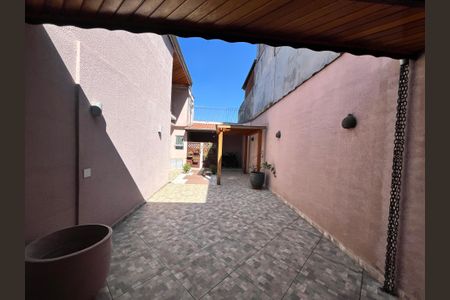 Casa à venda com 147m², 3 quartos e 3 vagasGaragem