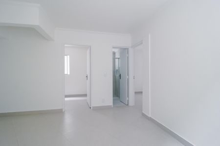 Apartamento para alugar com 46m², 2 quartos e sem vaga Apartamento para alugar com 46m², 2 quartos e sem vagaSala