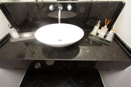 Apartamento para alugar com 143m², 4 quartos e 3 vagaslavabo