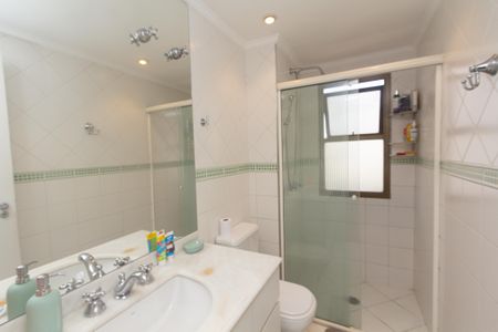 Apartamento para alugar com 143m², 4 quartos e 3 vagasBanheiro