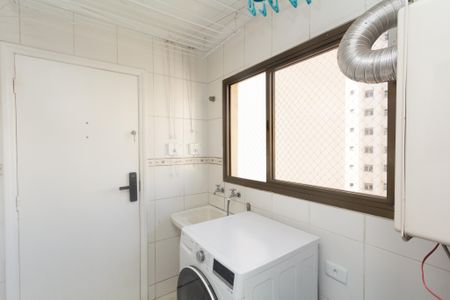 Apartamento para alugar com 143m², 4 quartos e 3 vagasÁrea de Serviço