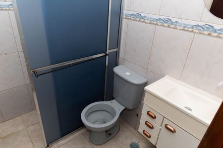 Casa para alugar com 100m², 2 quartos e 1 vaga Casa para alugar com 100m², 2 quartos e 1 vagaBanheiro Social