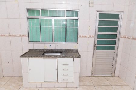 Casa para alugar com 100m², 2 quartos e 1 vaga Casa para alugar com 100m², 2 quartos e 1 vagaCozinha
